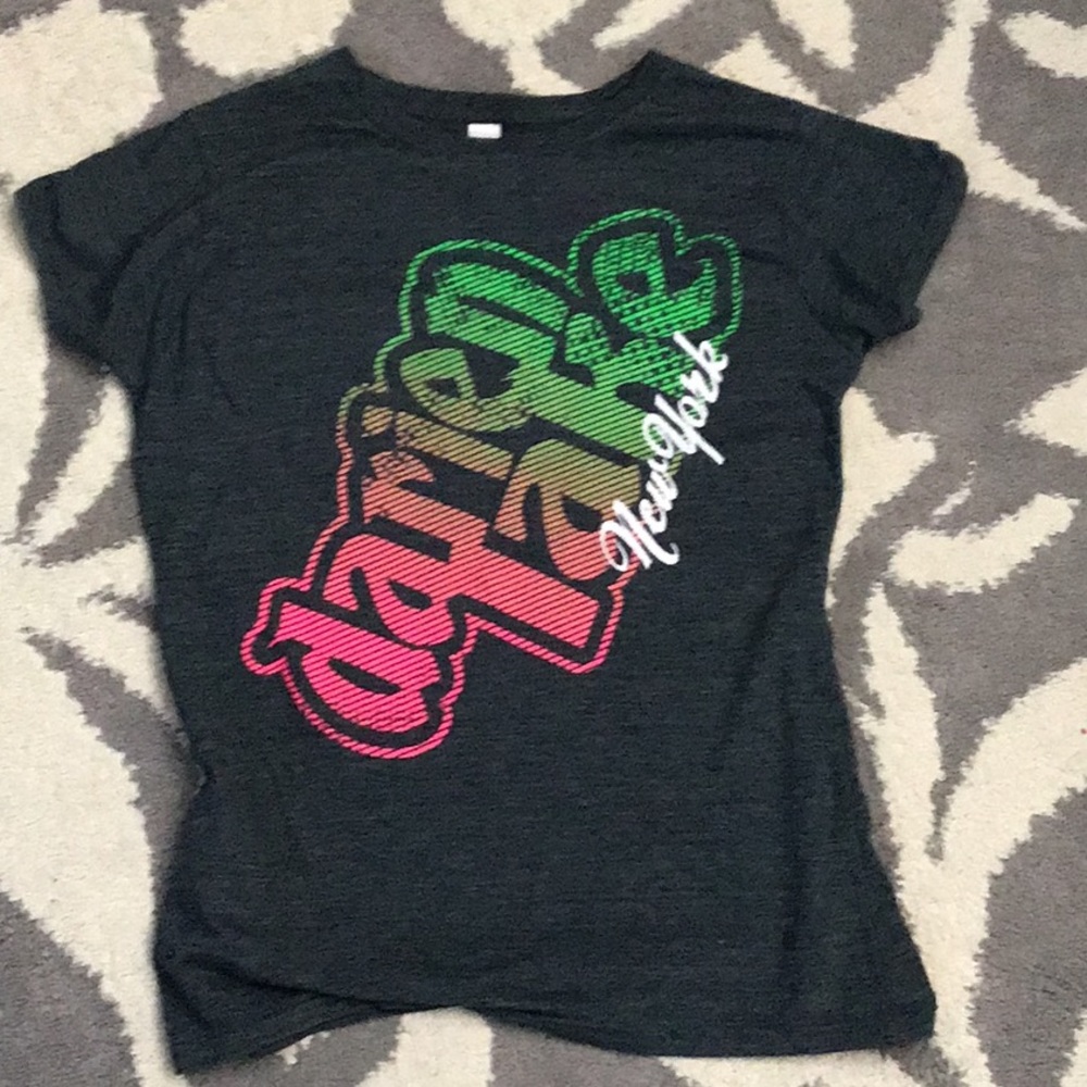 Darien lake tee